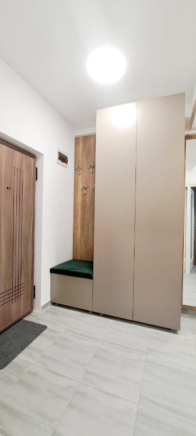 Relax Home Apartment Q Iasi Exterior foto
