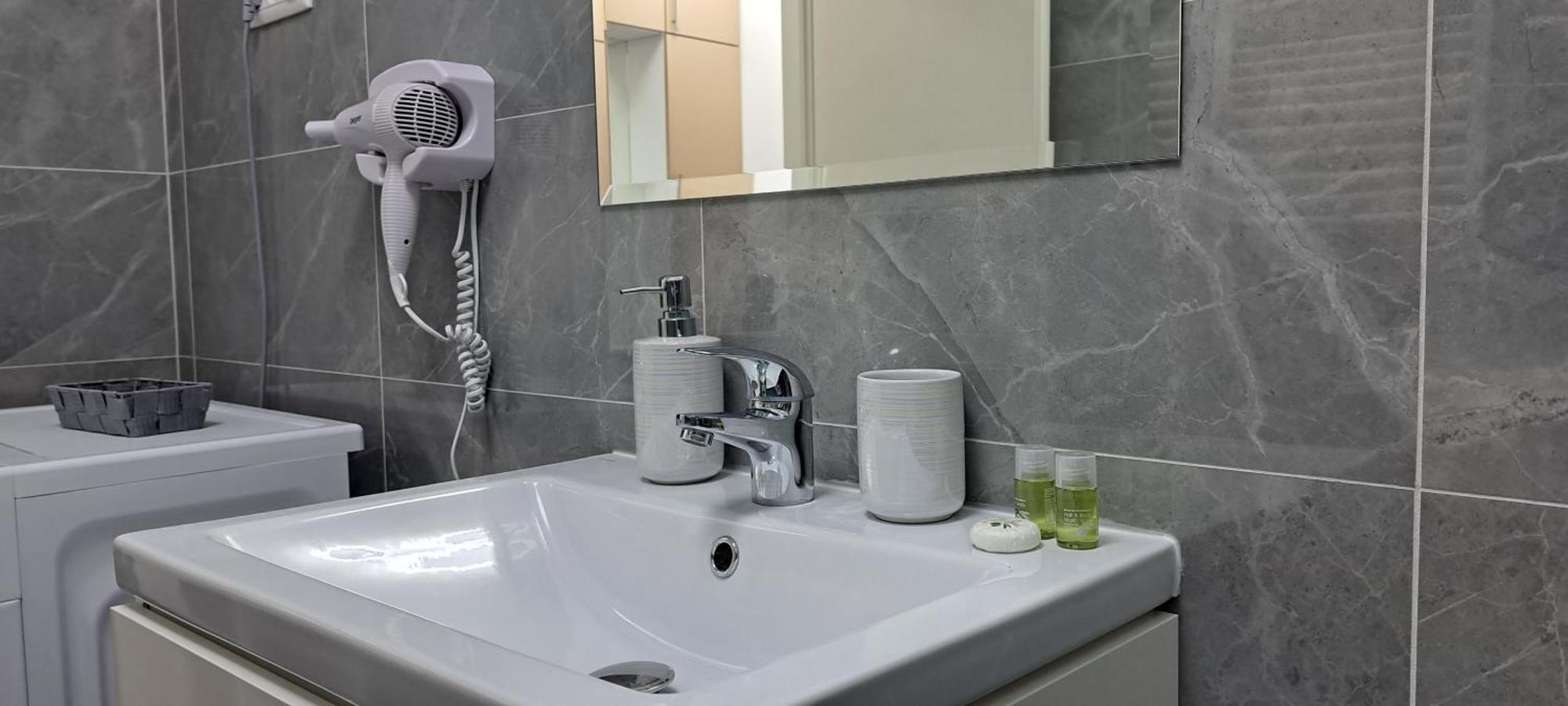 Relax Home Apartment Q Iasi Exterior foto